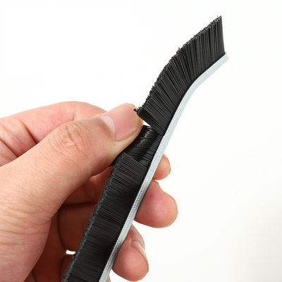 Pincel de limpeza de fissuras de borracha dura preta para limpeza profunda de cantos de difícil acesso