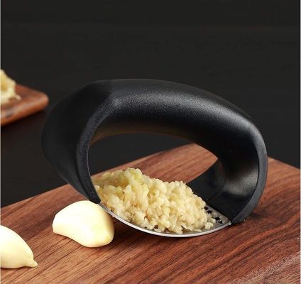 Logotipo personalizado Ferramentas de frutas e vegetais Aço inoxidável Pressão de alho Chopper Kitchen Gadget Tool