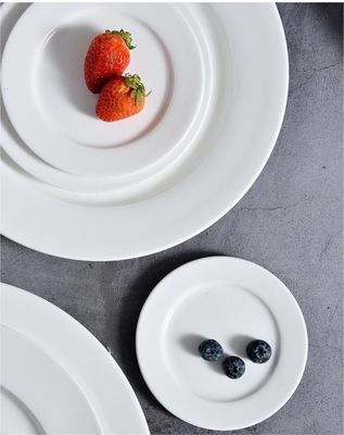 Placas de jantar em cerâmica branca para colecção de louça de restaurante