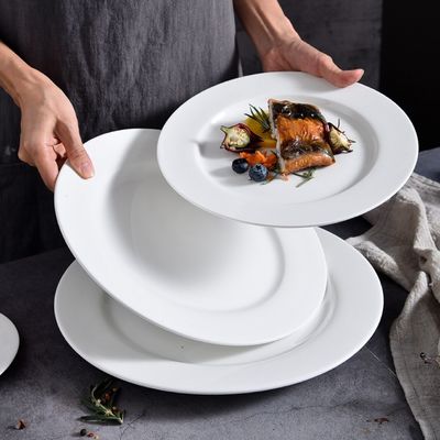 Placas de jantar em cerâmica branca para colecção de louça de restaurante