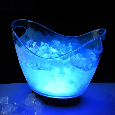 Barris de gelo Tongs Tipo grande recipiente de cerveja de plástico com alças e iluminação LED