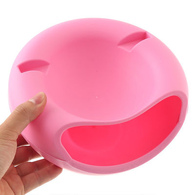 Maximize o tempo de lanche com este recipiente de frutas secas de duas camadas e suporte de telefone