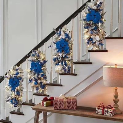 Escadaria de Natal Guirlanda Decoração de Escadaria Ornamento com Círculo de Rattan Natural OEM ODM