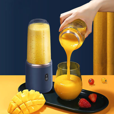 Minijuicer multifuncional com carga USB para misturar e espremer frutas de forma eficiente