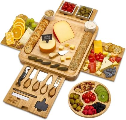 Tabuleiro de queijo de bambu redondo e tabuleiro de charcuterie com ferramentas de pizza equipadas com faca