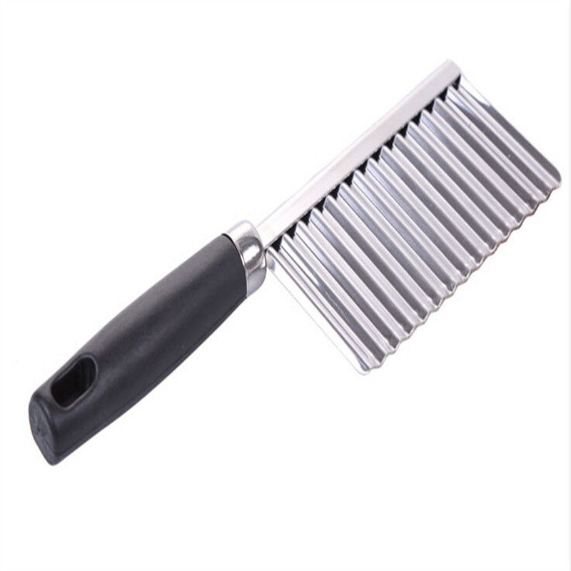 Faca de aço inoxidável ideal para cortar vegetais e batatas na cozinha